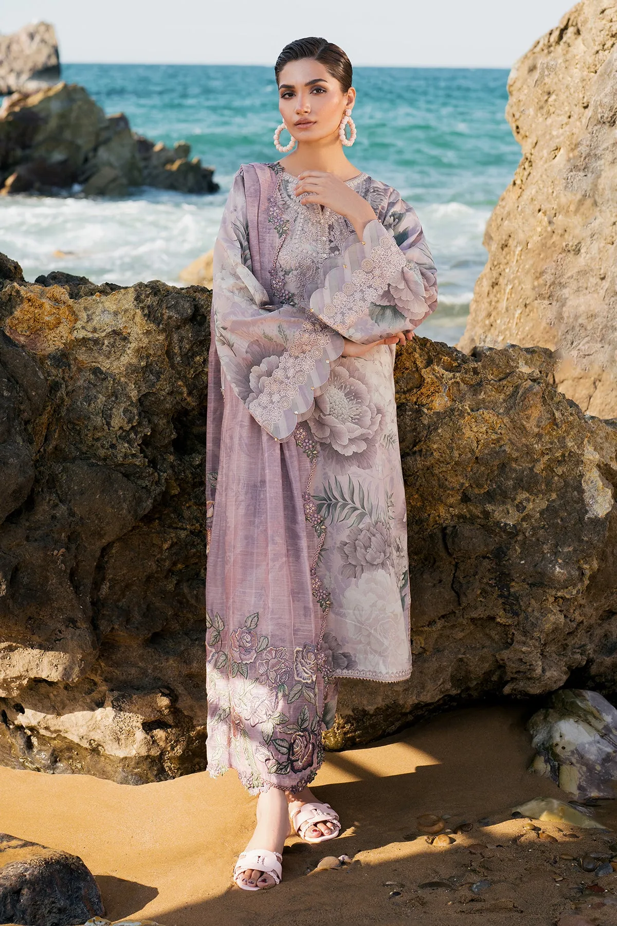 EMBROIDERED PRINTED LAWN UF-4124