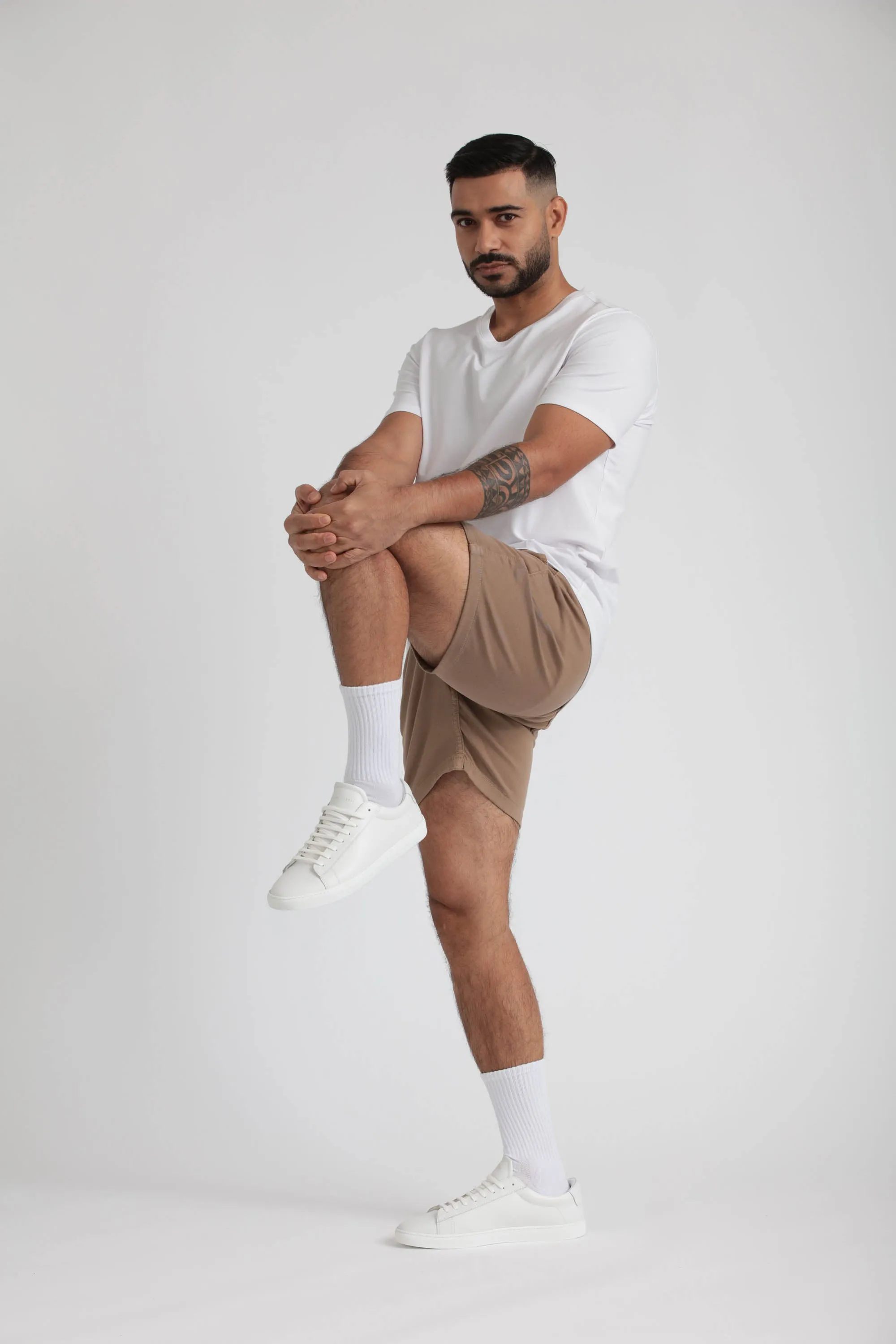 Everyday Comfort Shorts (Slim Fit) / Dark Khaki & Light Khaki