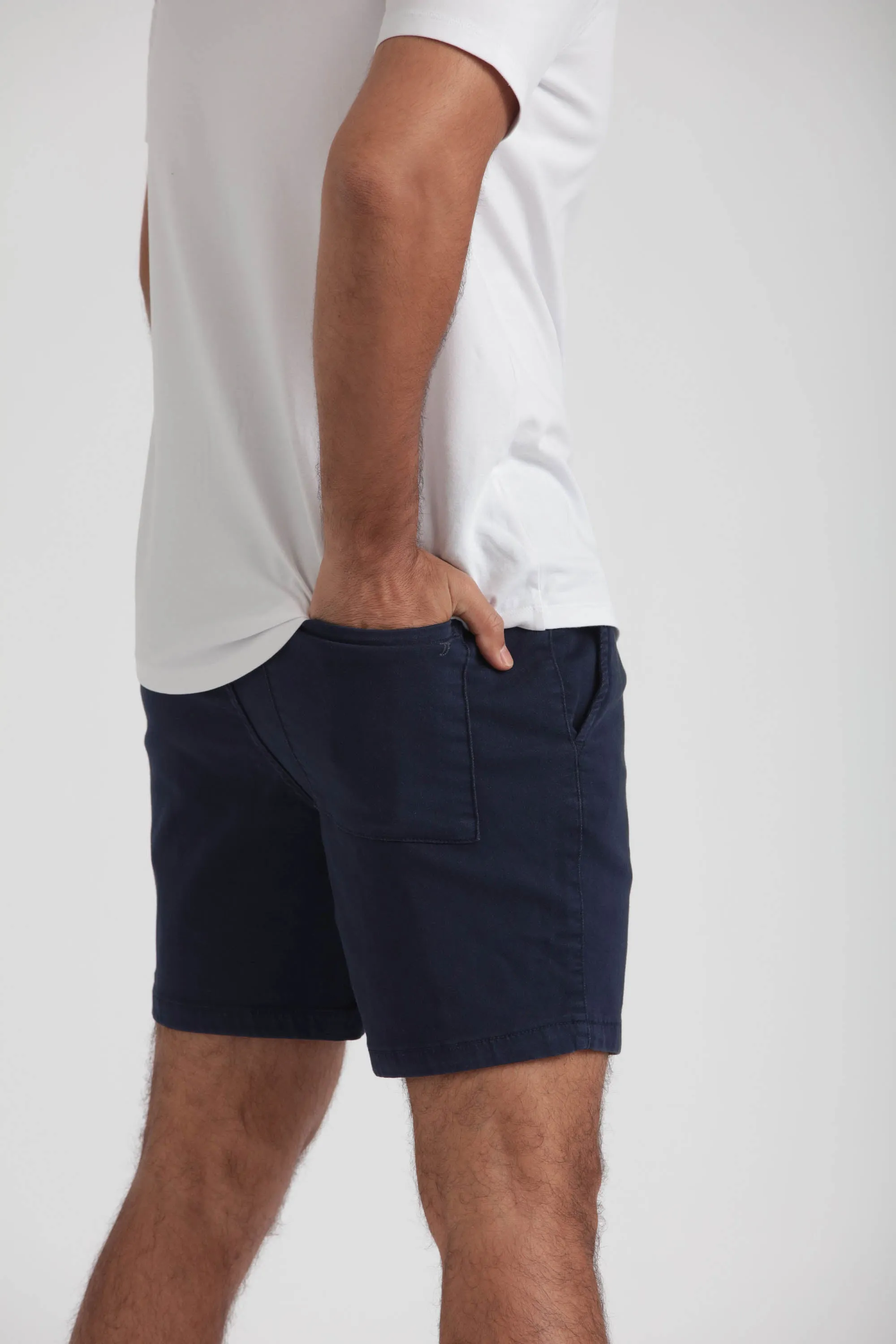 Everyday Comfort Shorts (Slim Fit) / Dark Khaki & Navy