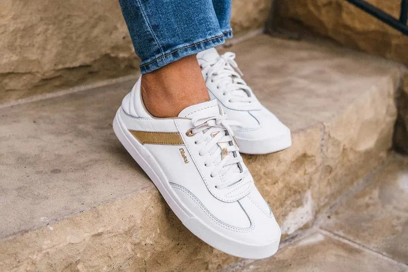 OluKai Women's Hā‘upu Leather Sneaker